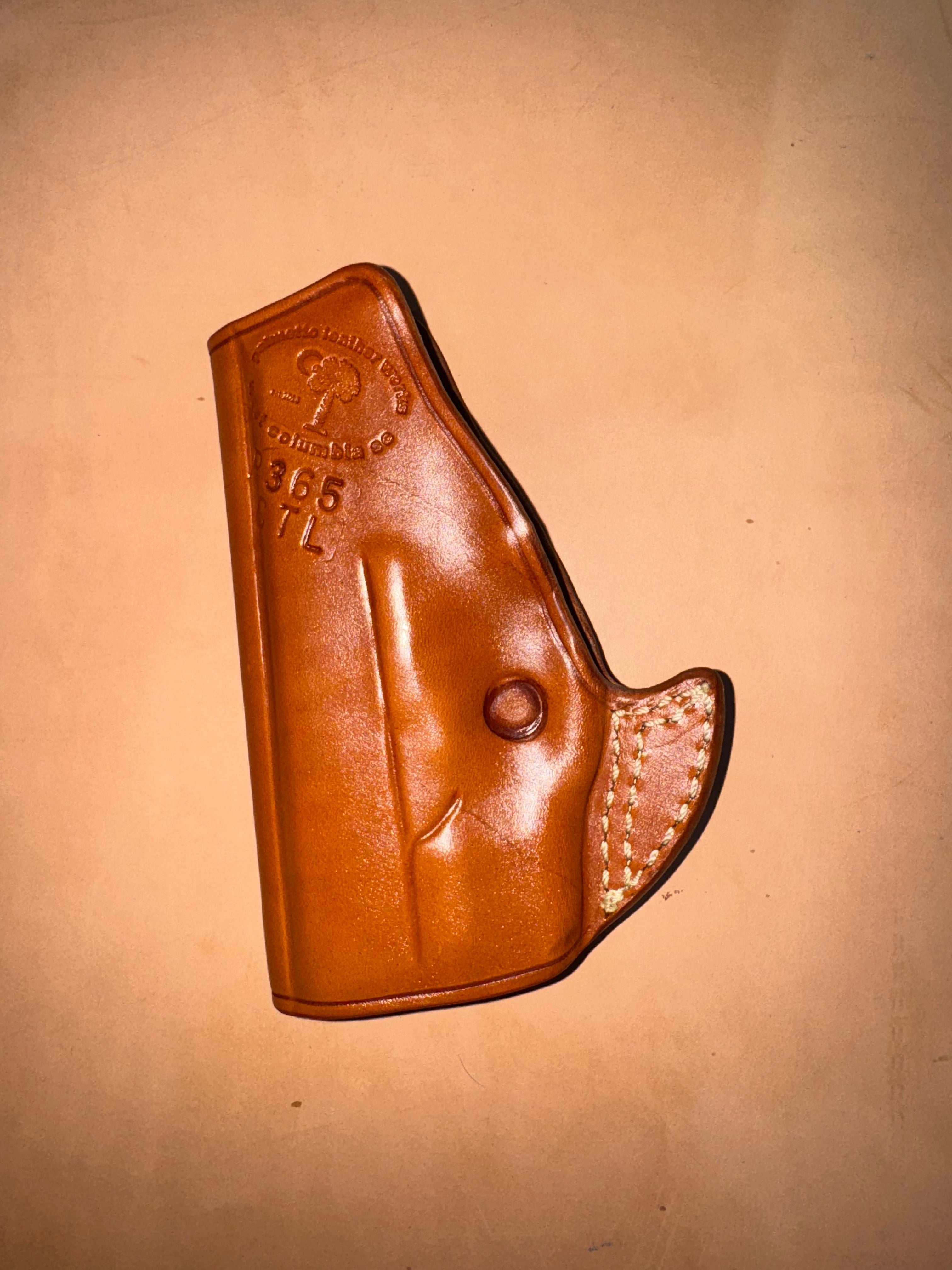 P365 with CTL Pocket Holster | Palmetto Leather