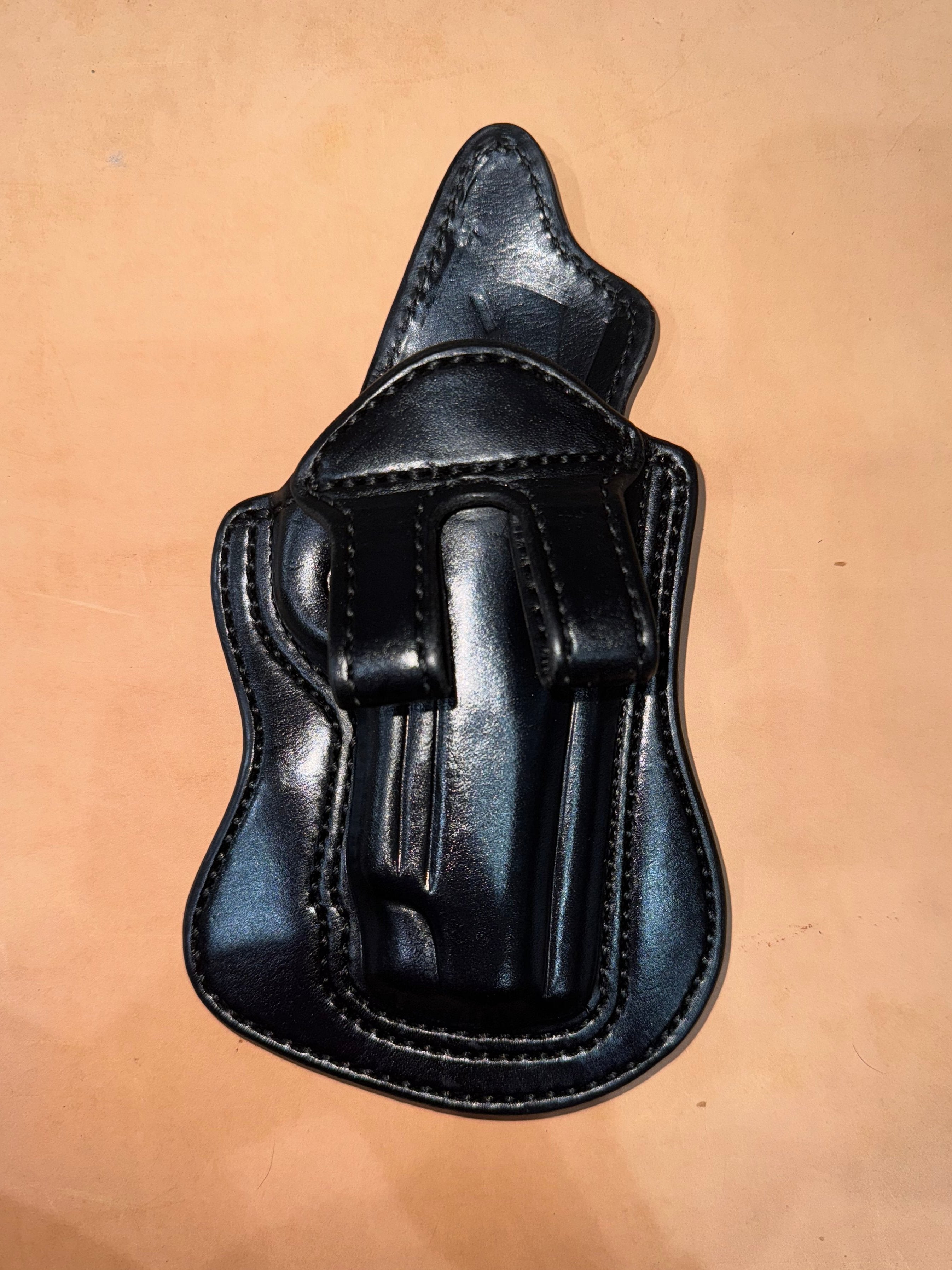 Commander with Rail Model 4 Holster | Palmetto Leather