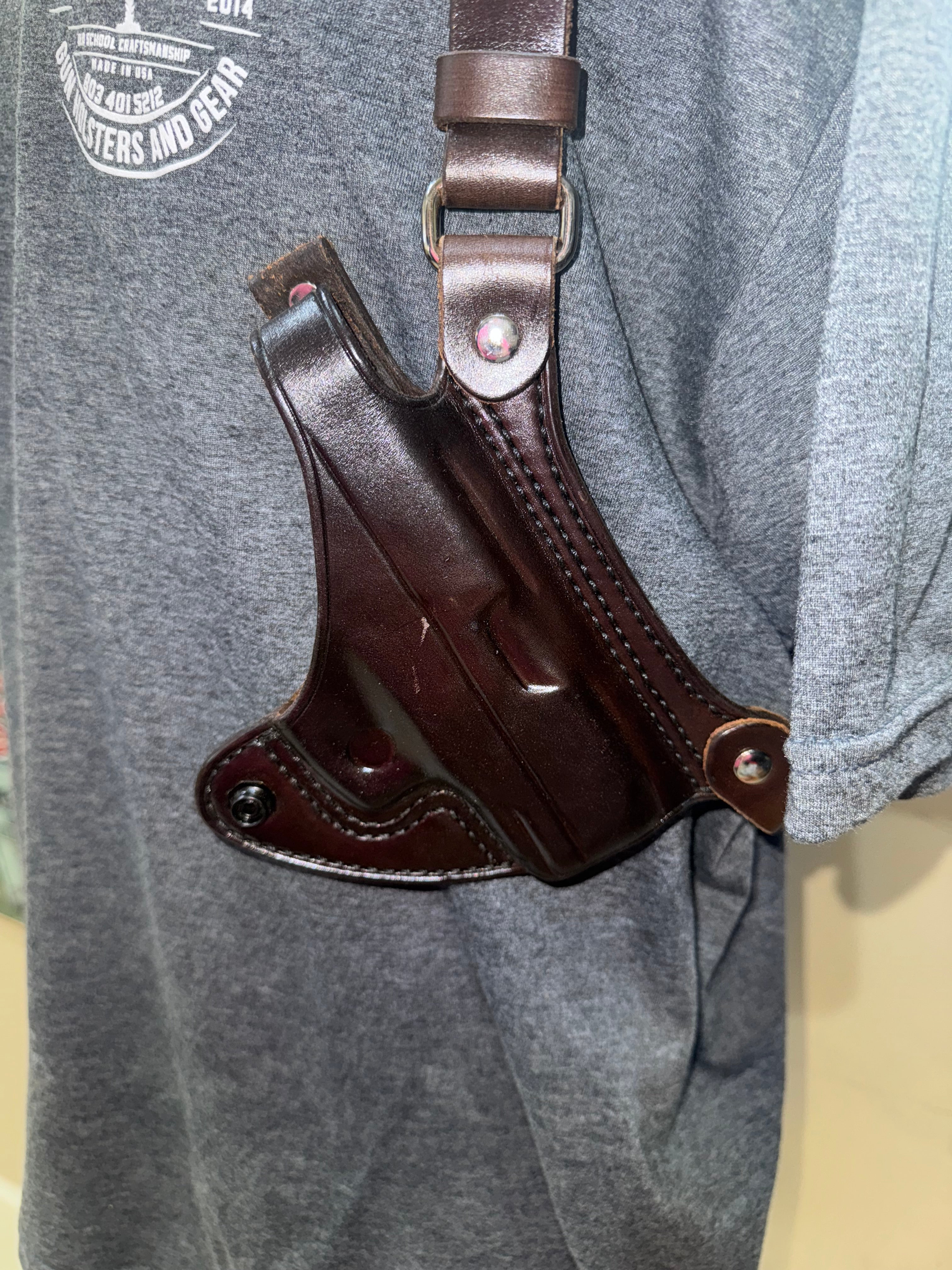 Taurus G2C Shoulder Holster | Palmetto Leather