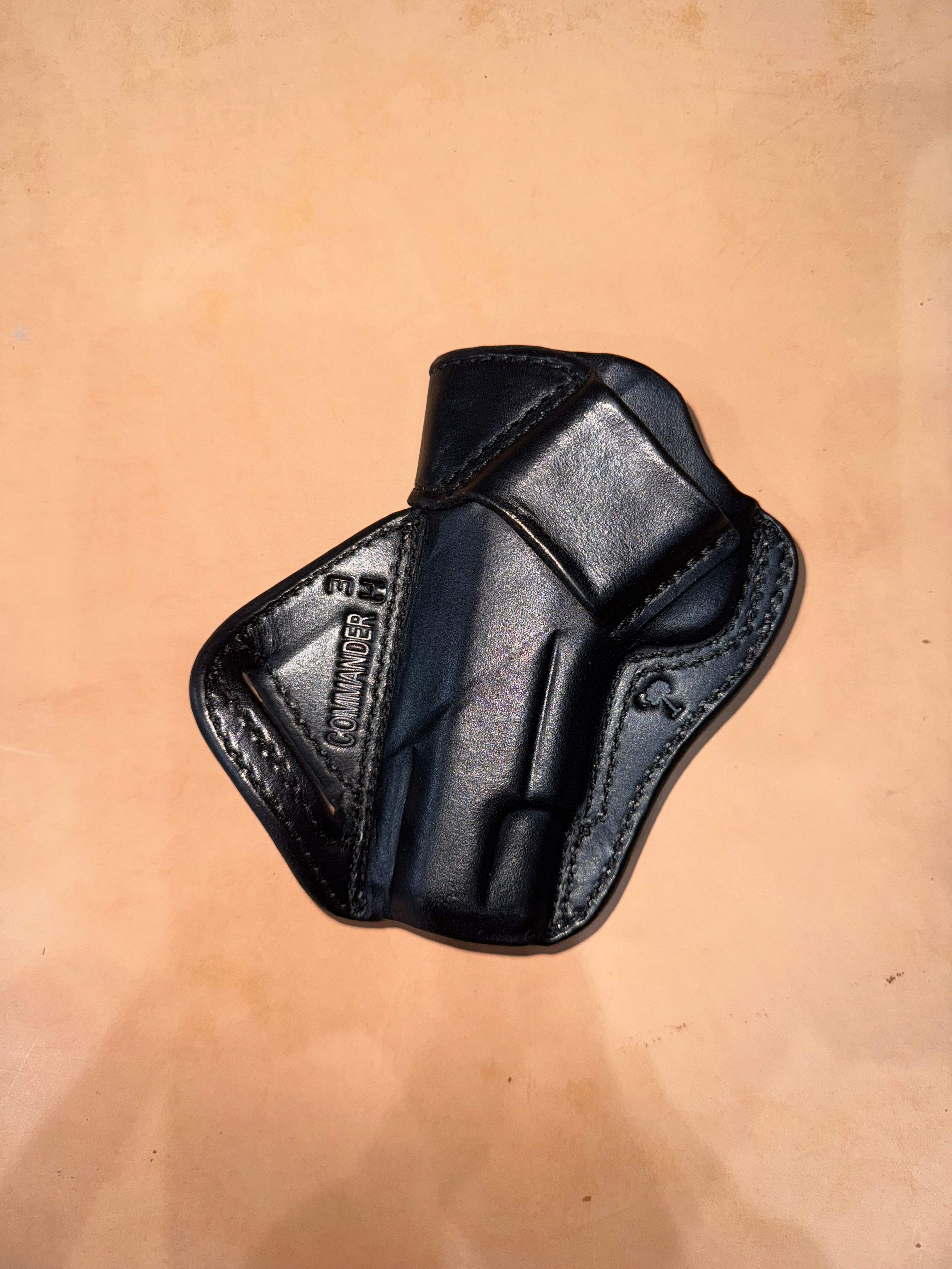 Commander Crossdraw Holster | Palmetto Leather