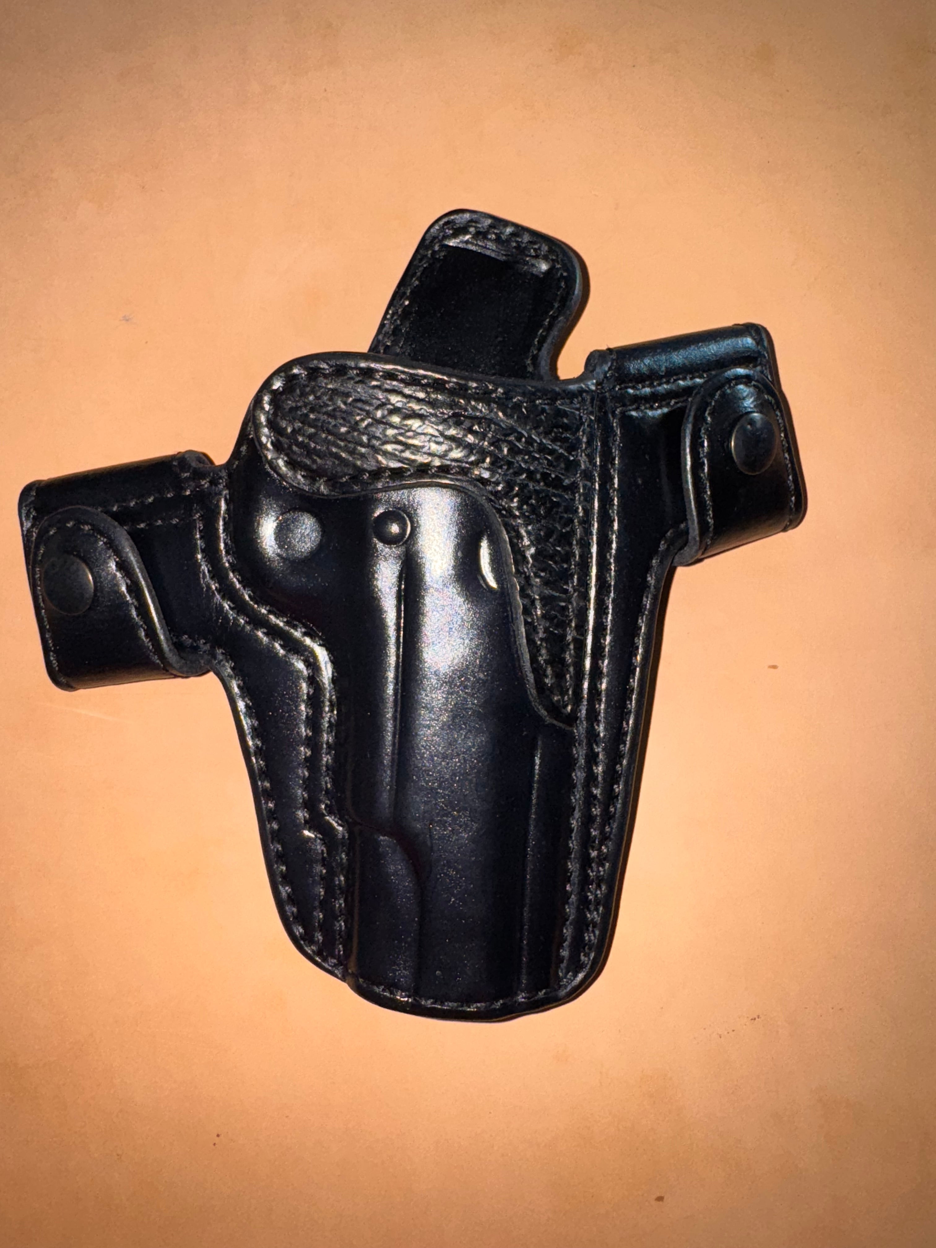 Full Size Deluxe Model 1 Holster | Palmetto Leather