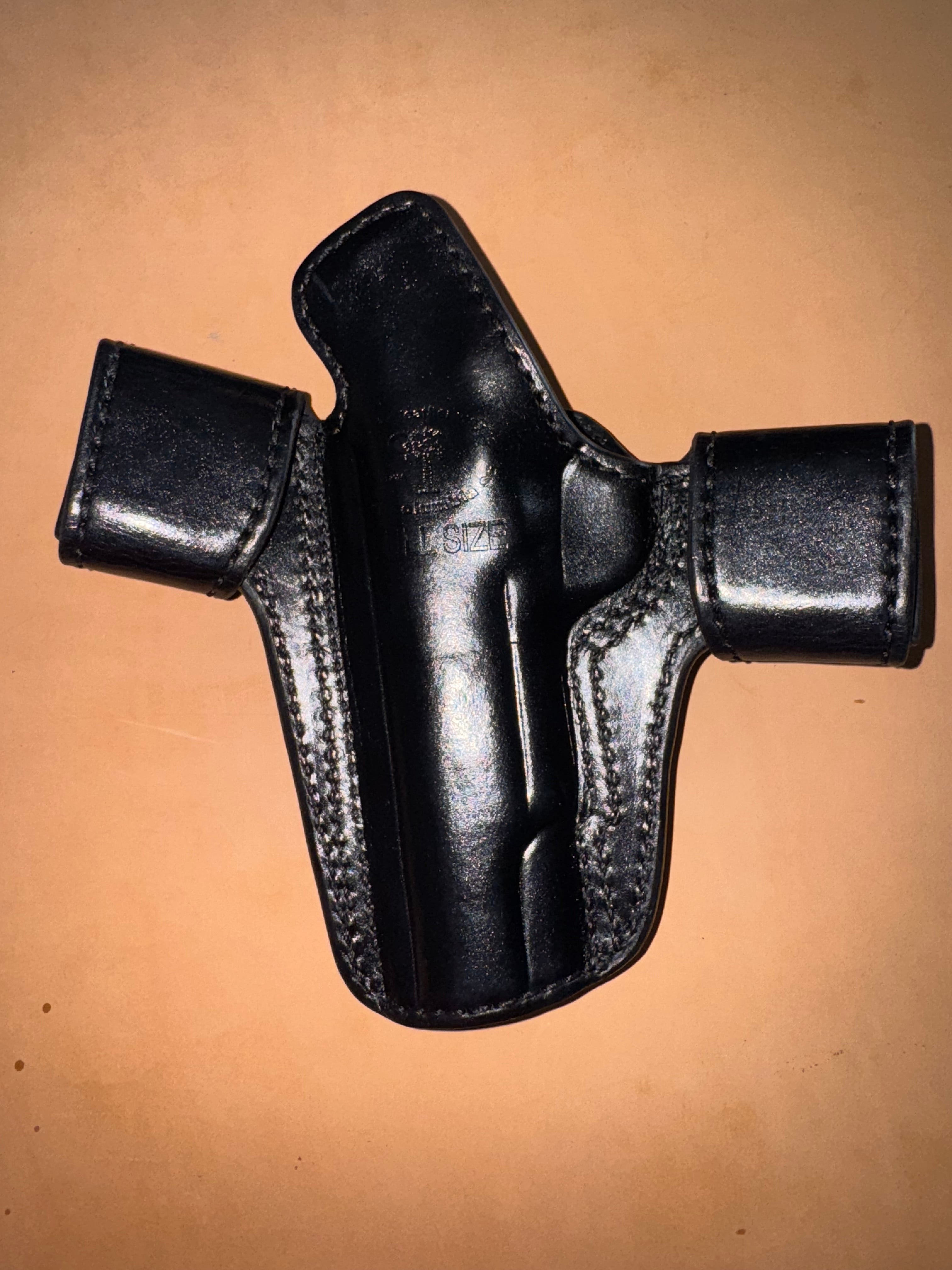 Full Size Deluxe Model 1 Holster | Palmetto Leather