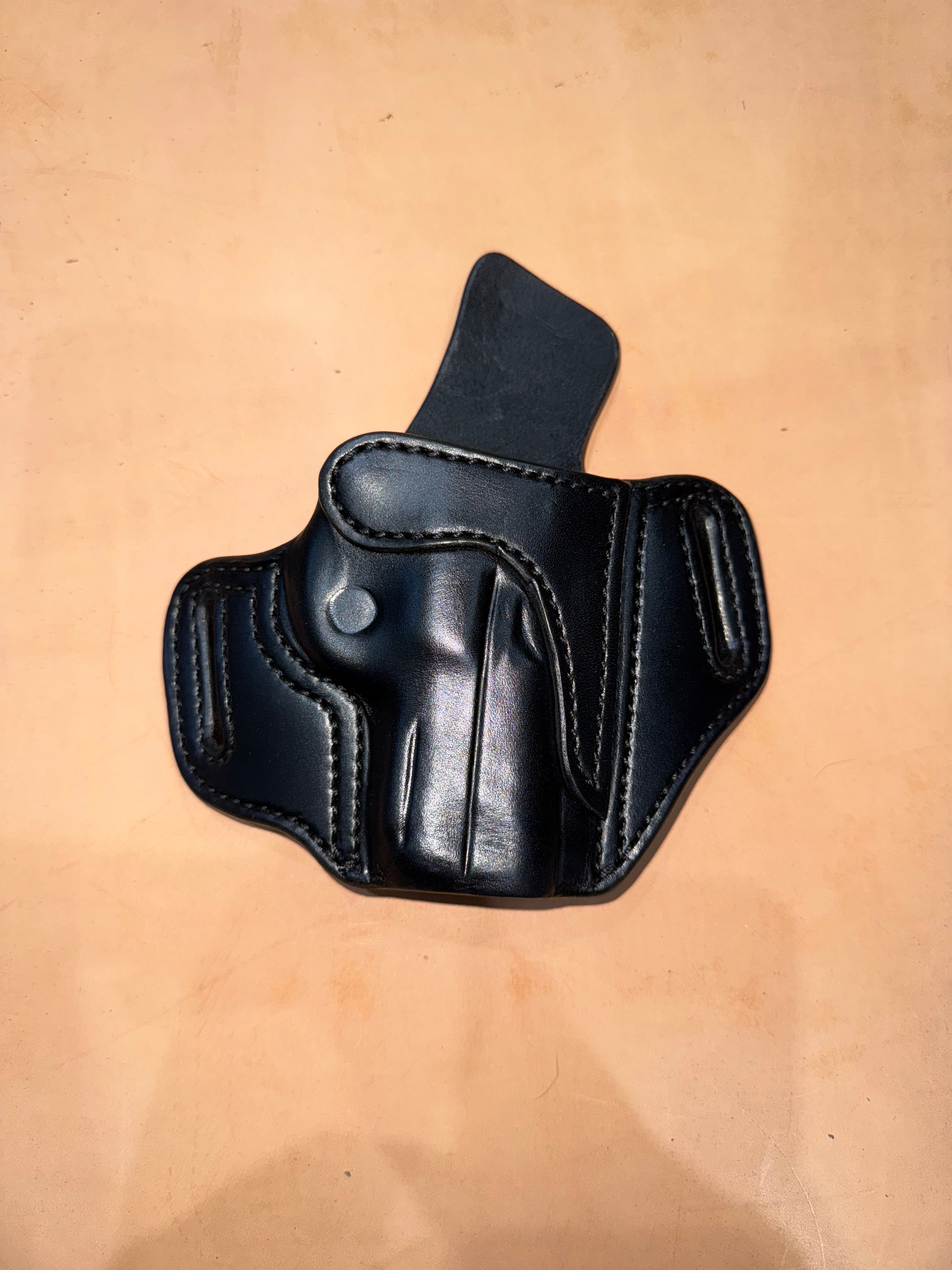 Beretta 92/96 Compact Model 3 Holster with Thumb Break and Magazine Carrier | Palmetto Leather