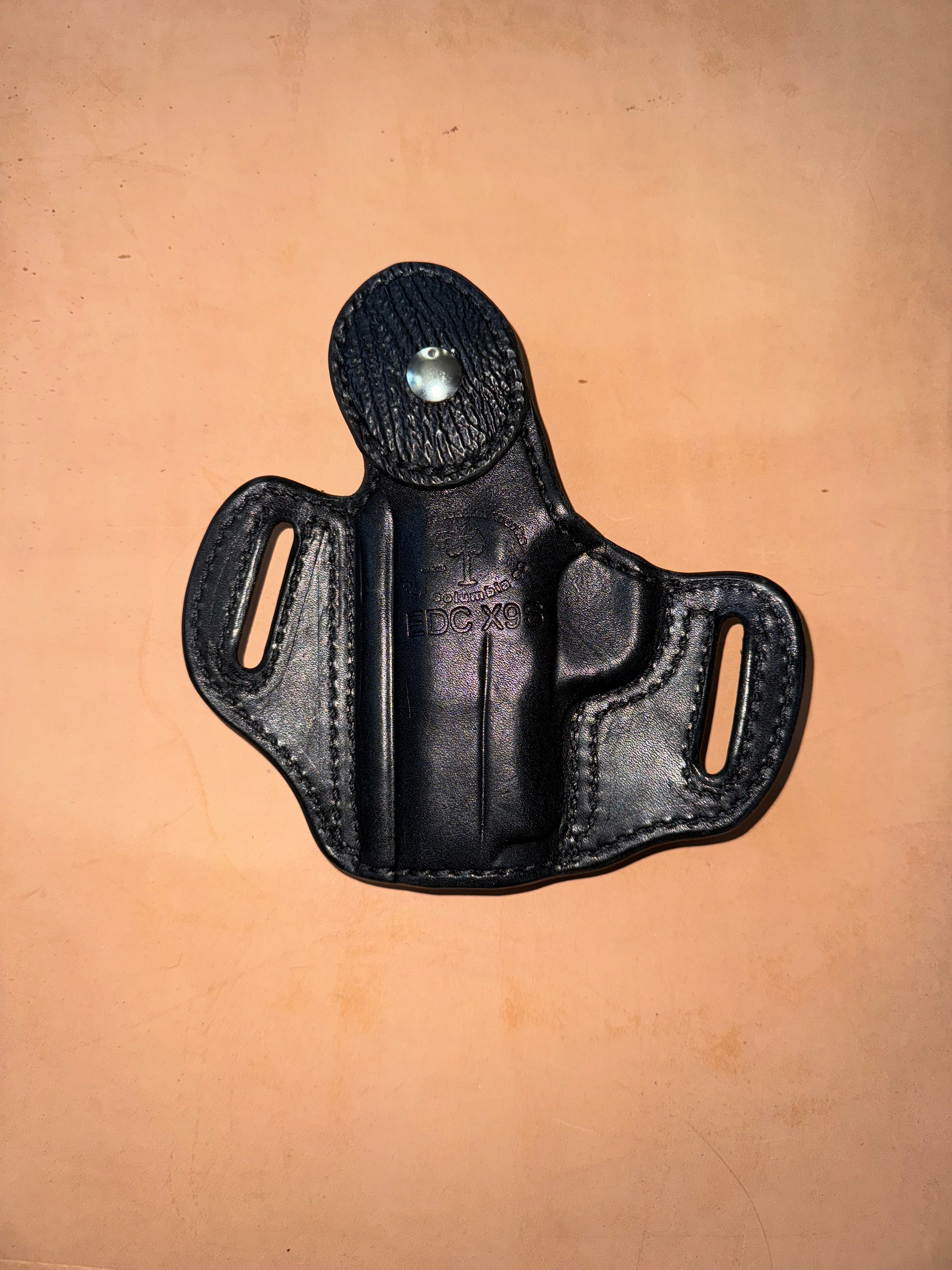 EDC X9S with Thumb Break Model 3 Holster | Palmetto Leather