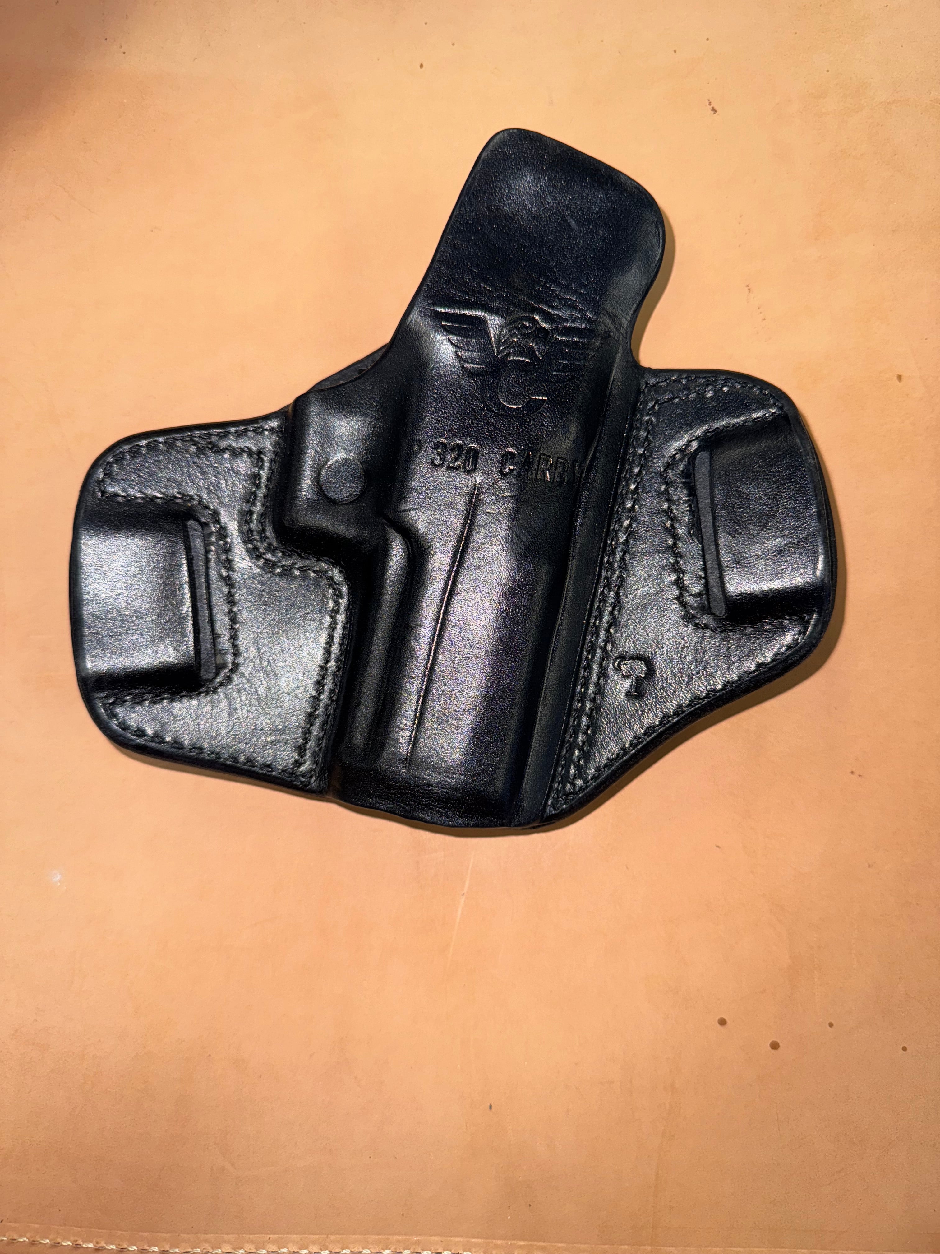 P320 Carry LPII Holster (L) | Palmetto Leather