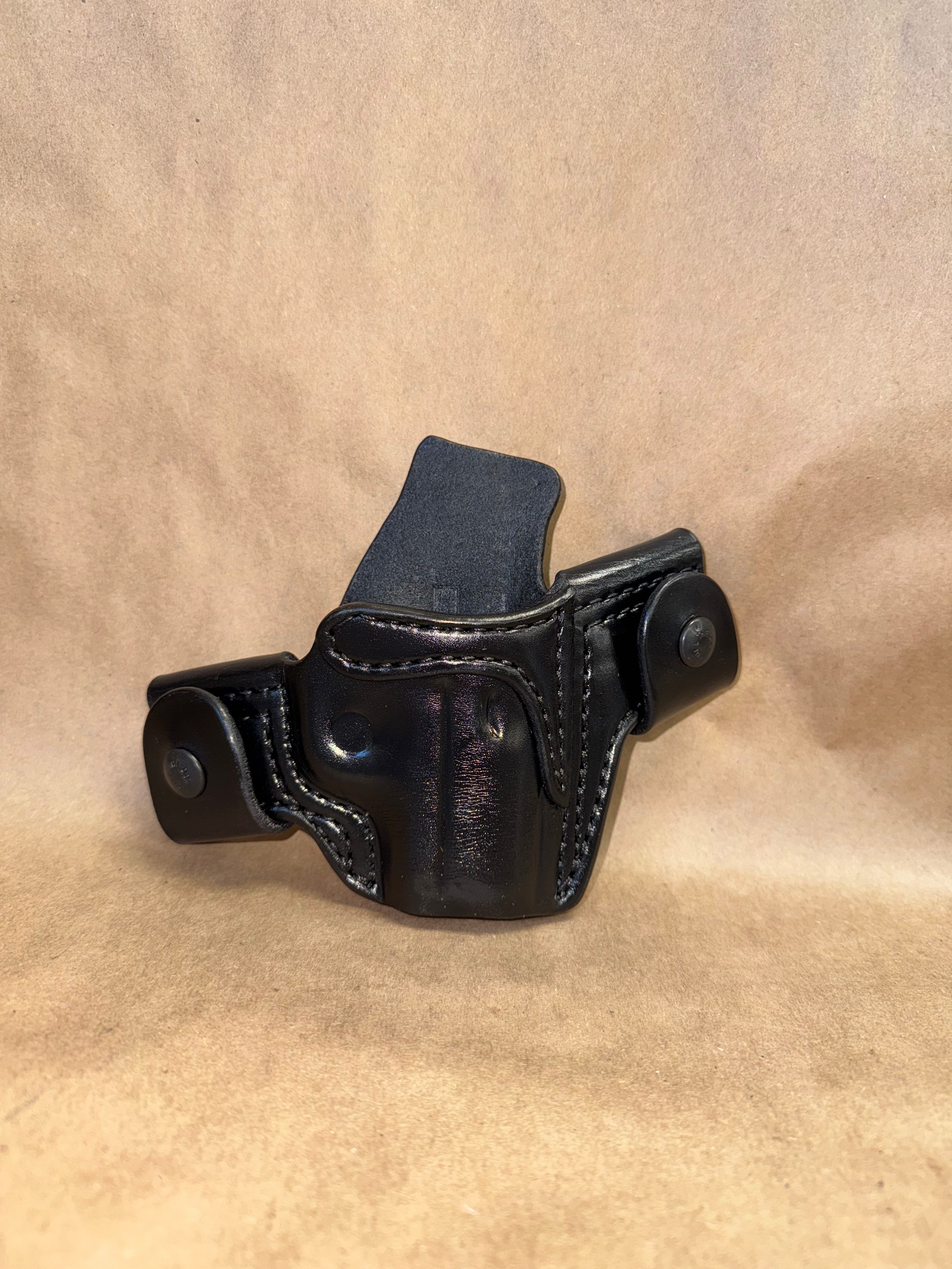 Kahr PM9 OWB Leather Holster | Palmetto Leather