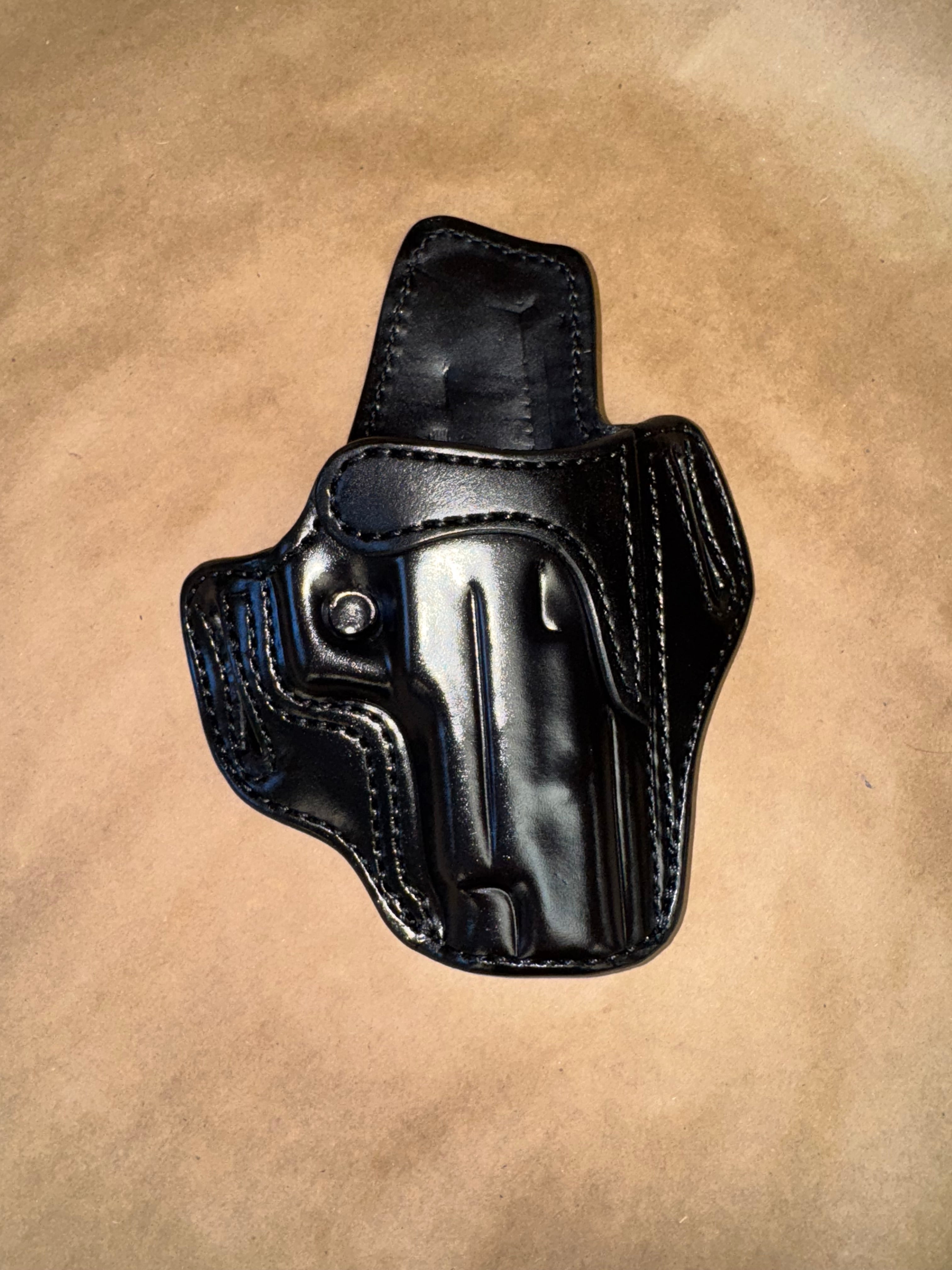 Sig Sauer P220 OWB Leather Holster | Palmetto Leather